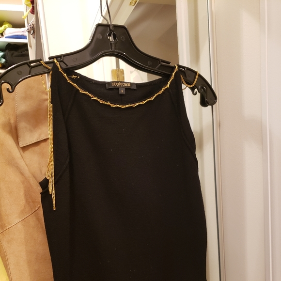 Top - Picture 2 of 3